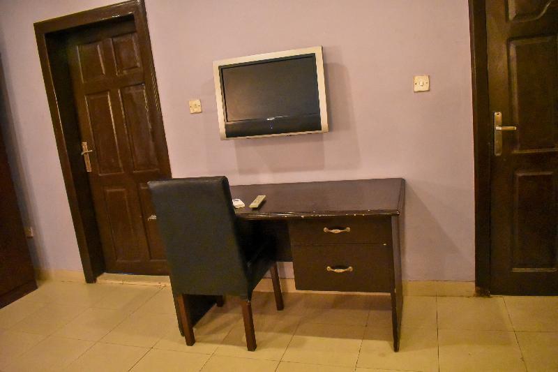 Sanzaks Place Hotel Lagos Exterior photo